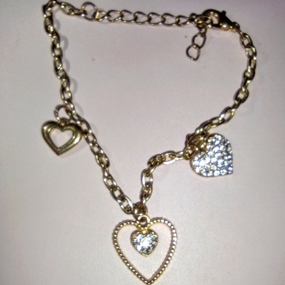 Custom Designed Gold Tone Heart Charm Necklace - Picture 1 of 3